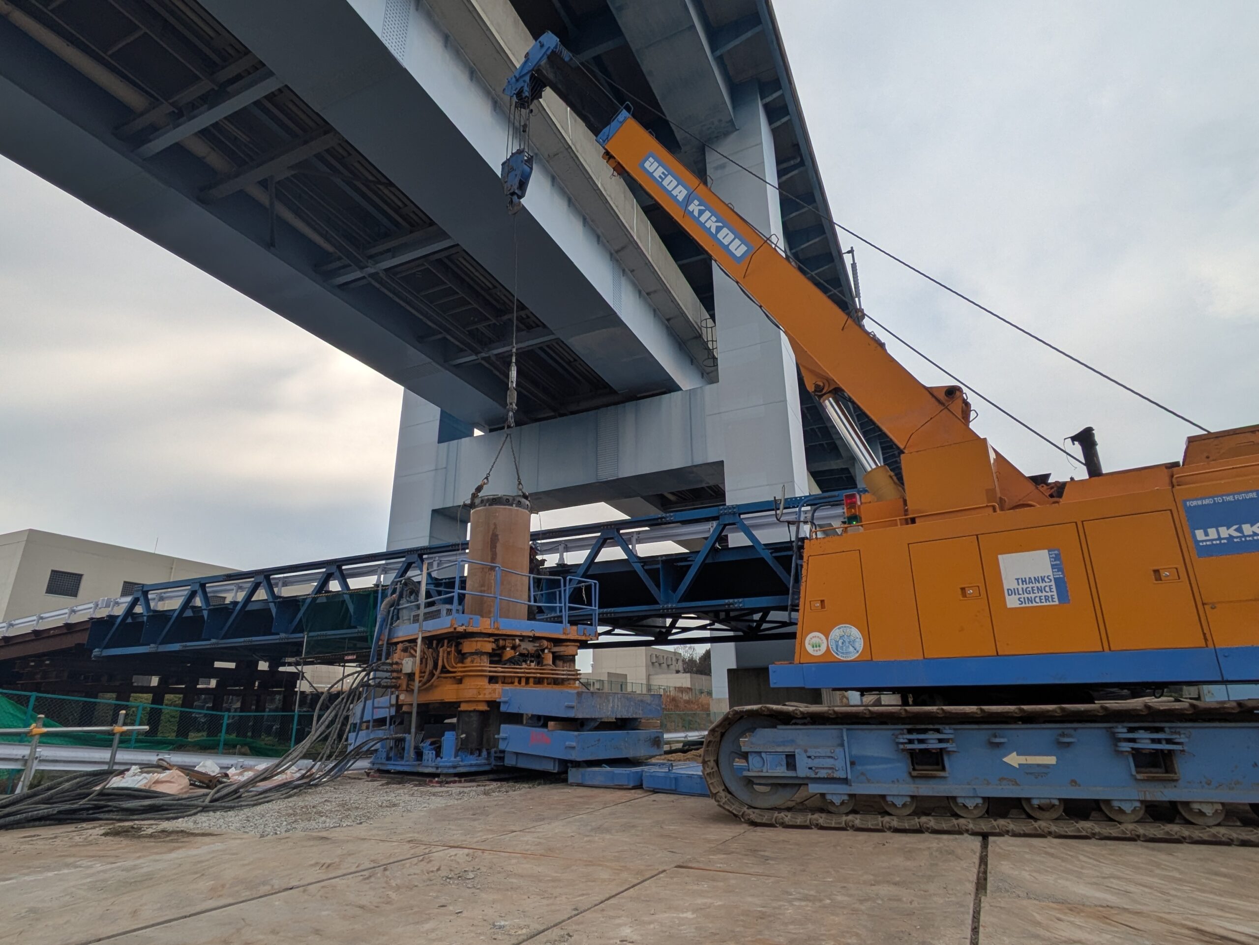 木津川流域下水道洛南浄化センター建設工事（中央橋梁下部工）